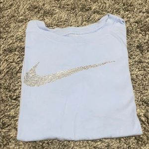 Nike tshirt